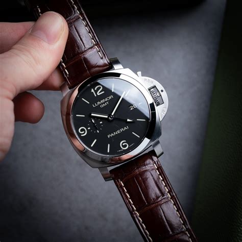 panerai pam 320 replica|panerai luminor gmt pam 320.